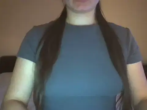 Snapshot of VanesaJewelz chatting on 12/02/24, 03:09 VanesaJewelz online show from 12/02/24, 03:09