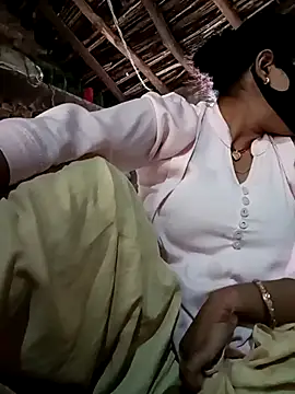 haymona online show from 10/31/25, 03:03