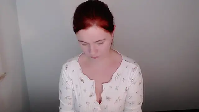 Sun Alexia online show from 10/09/25, 01:06