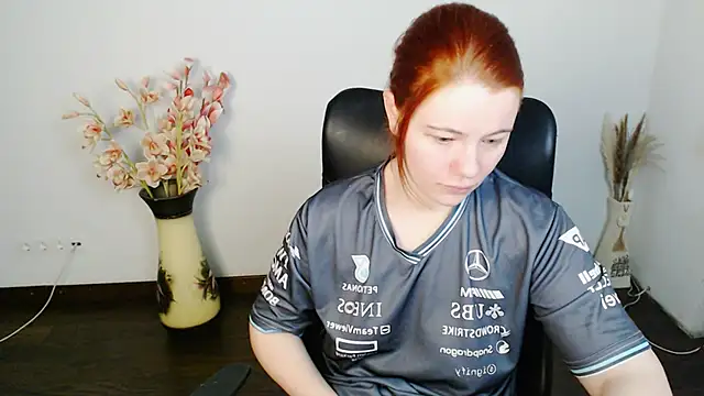 Sun Alexia online show from 11/30/25, 03:29