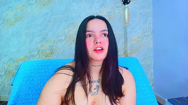 Mia candy 0 online show from 12/17/25, 12:10