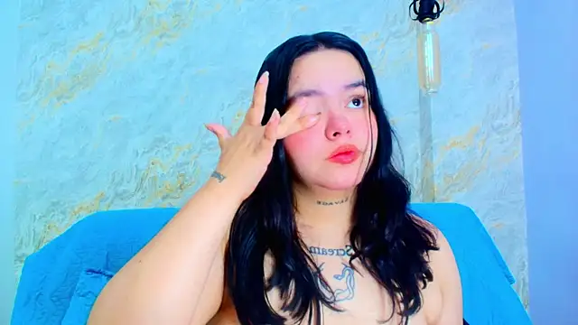 Mia candy 0 online show from 01/13/26, 12:09