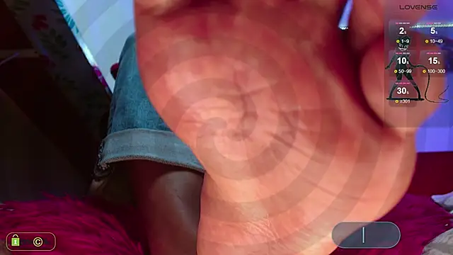 Miss scarllet  online show from 03/20/25, 04:42