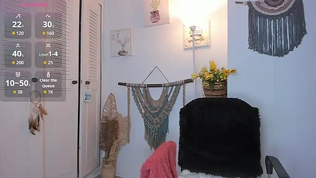 anaruiz  online show from 05/26/26, 11:14