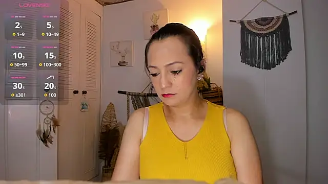 anaruiz  online show from 05/15/26, 12:52