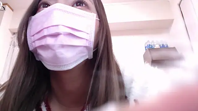 Snapshot of _chanMOMO_ chatting on 01/16/25, 03:02  chanMOMO  online show from 01/16/25, 03:02