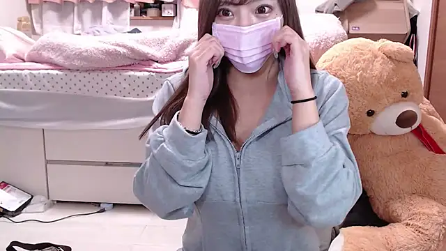 Snapshot of _chanMOMO_ chatting on 12/02/24, 10:46  chanMOMO  online show from 12/02/24, 10:46