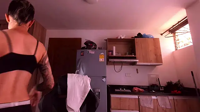 Cutie Shy  online show from 03/09/26, 03:59