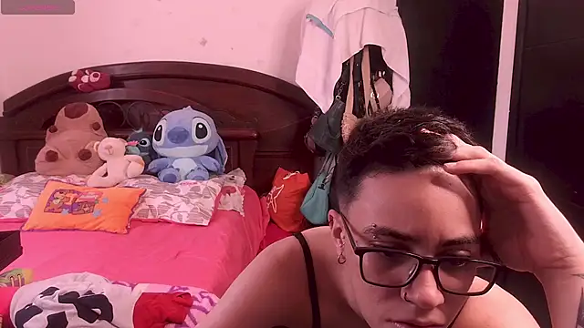 Snapshot of Cutie_Shy_ chatting on 09/09/25, 06:17 Cutie Shy online show from 09/09/25, 06:17