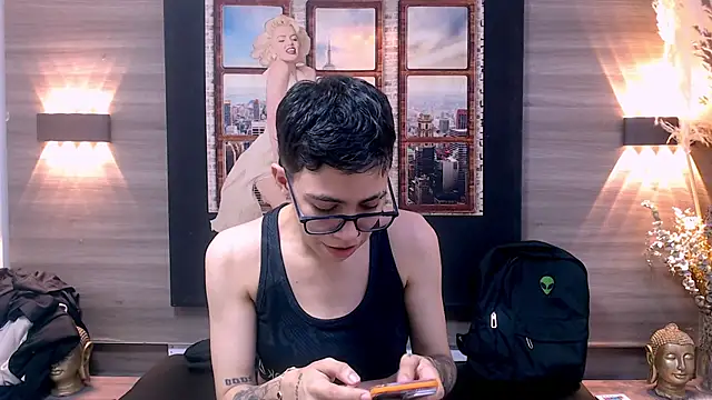 Cutie Shy  online show from 11/20/25, 07:14