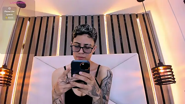 Cutie Shy  online show from 03/03/26, 06:59