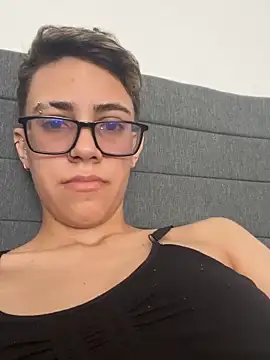 Cutie Shy  online show from 02/20/26, 04:53