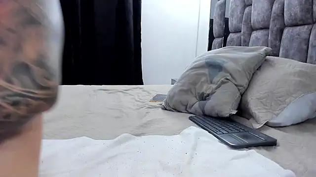 Snapshot of MalconStonne chatting on 01/09/26, 02:51 MalconStonne online show from 01/09/26, 02:51