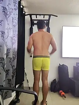 Snapshot of LatinMar chatting on 11/21/25, 12:59 LatinMar online show from 11/21/25, 12:59