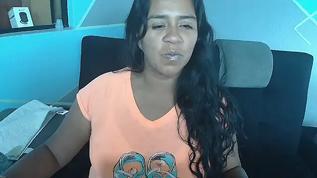 Snapshot of saggil23 chatting on 06/14/26, 08:54 saggil23 online show from 06/14/26, 08:54