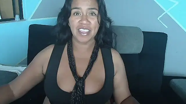 Snapshot of saggil23 chatting on 06/14/26, 08:48 saggil23 online show from 06/14/26, 08:48