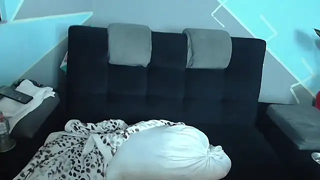 saggil23 online show from 11/08/25, 07:39