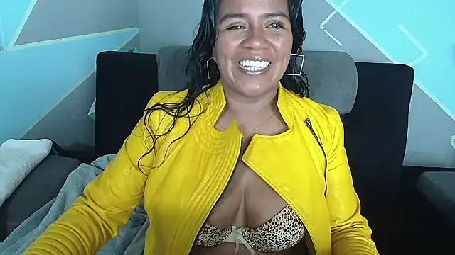 saggil23 online show from 11/03/25, 03:48