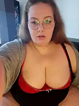 Snapshot of _Julie_x chatting on 02/20/25, 01:19 Julie x online show from 02/20/25, 01:19