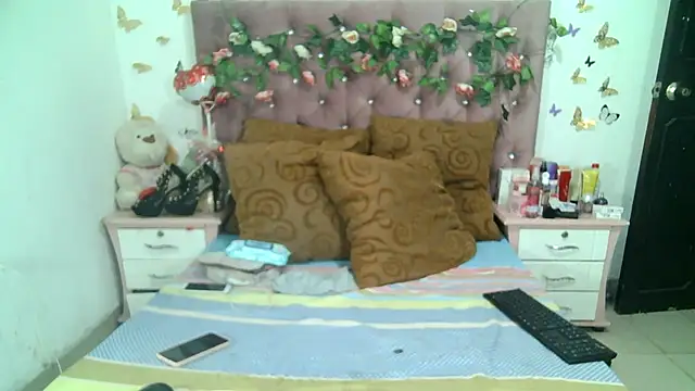 ValeriaTsx online show from 10/30/25, 12:58