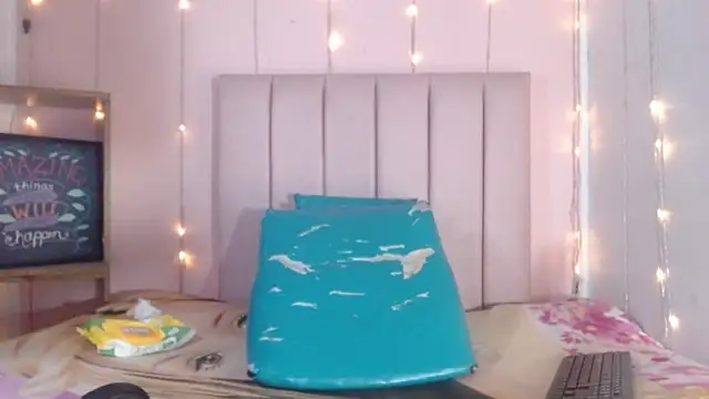 camilawilliams707rs online show from 04/18/26, 02:03