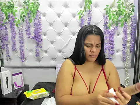 Sam-Evans-hot online show from 04/15/26, 07:51