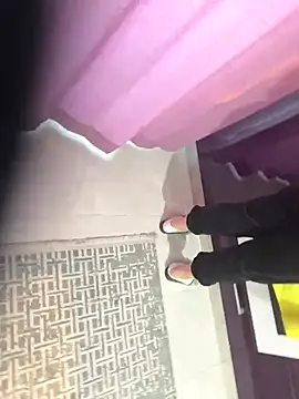 Soinanai online show from 10/29/25, 02:49