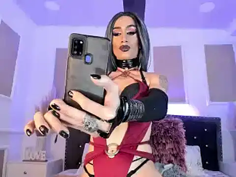 queen satin online show from 12/07/24, 02:08