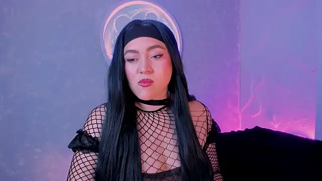 Kateryn  online show from 10/20/25, 09:48