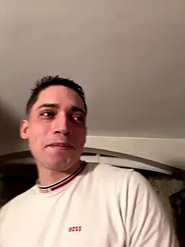 Snapshot of samantha_kevin chatting on 12/15/25, 03:45 samantha kevin online show from 12/15/25, 03:45