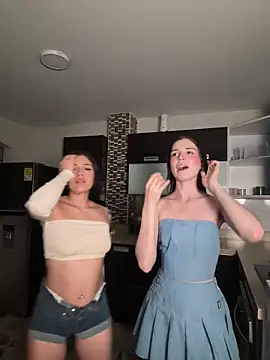 samantha kevin online show from 04/17/26, 03:31