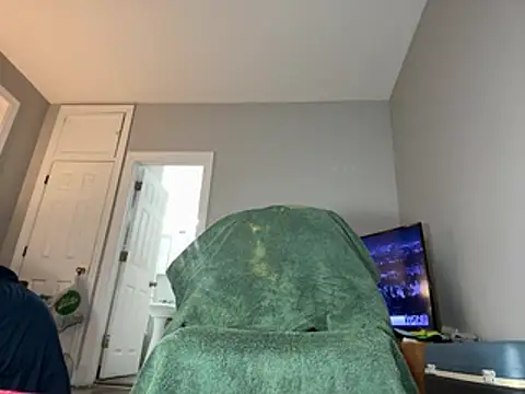 ChiRaqb8 online show from 02/13/26, 11:54