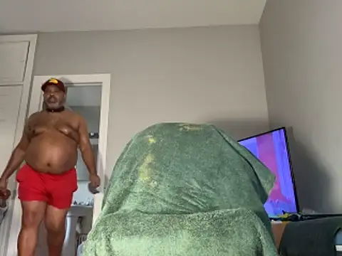 ChiRaqb8 online show from 02/10/26, 10:42