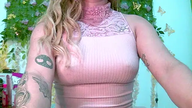 Crysrus online show from 04/11/26, 02:08