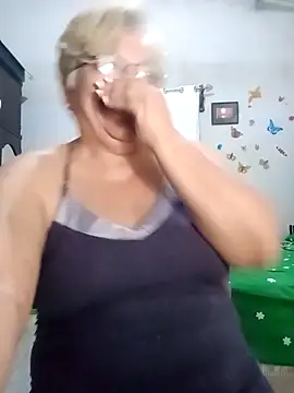 Madrastrahot69 online show from 09/27/25, 04:51