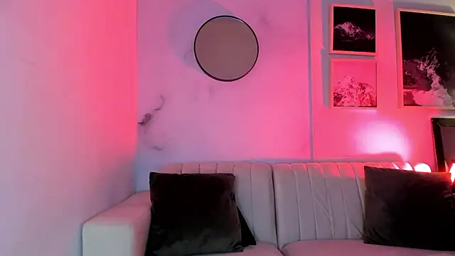 lara madisson online show from 02/04/26, 05:02