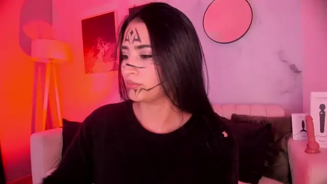 lara madisson online show from 10/30/25, 08:34