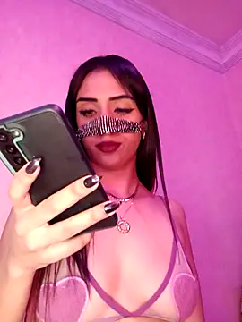 ---sophia--- online show from 11/14/25, 07:28