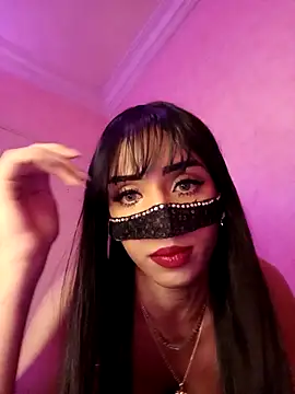 ---sophia--- online show from 12/19/25, 11:29