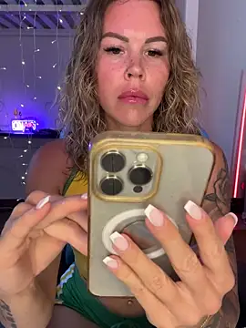 Lara Bergmann online show from 06/02/26, 02:17