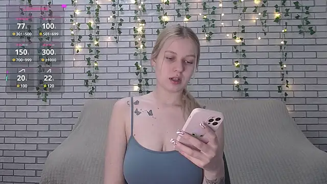 EmiliaDuchess online show from 02/27/25, 06:13