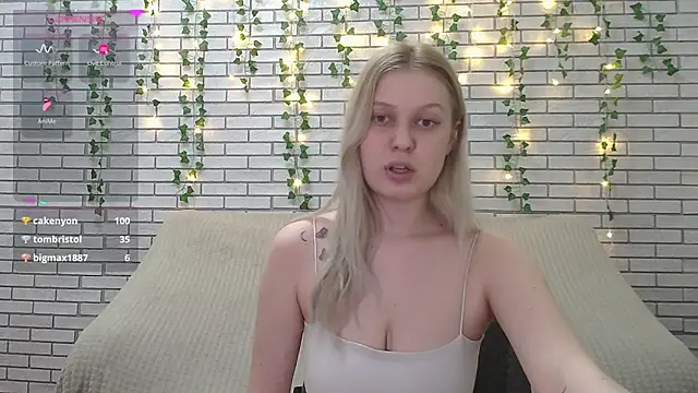 EmiliaDuchess online show from 02/13/25, 01:05