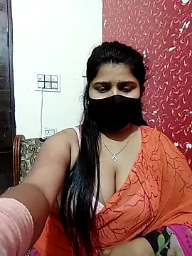 Snapshot of Hotty-simran chatting on 03/15/25, 04:57 Hotty-simran online show from 03/15/25, 04:57