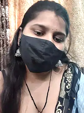 Snapshot of Hotty-simran chatting on 09/10/25, 04:44 Hotty-simran online show from 09/10/25, 04:44