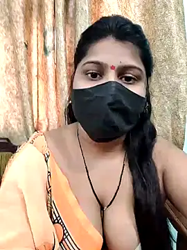Hotty-simran online show from 10/27/25, 04:24