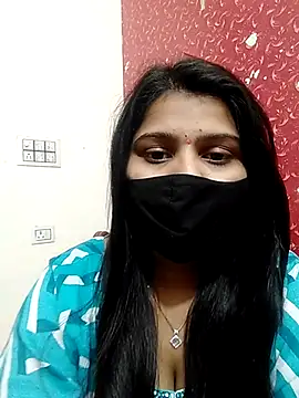 Snapshot of Hotty-simran chatting on 02/27/25, 04:24 Hotty-simran online show from 02/27/25, 04:24