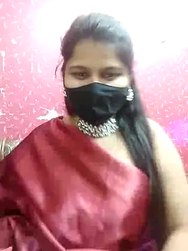 Snapshot of Hotty-simran chatting on 03/18/25, 10:07 Hotty-simran online show from 03/18/25, 10:07