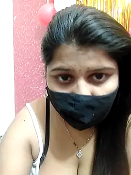 Snapshot of Hotty-simran chatting on 02/18/25, 04:37 Hotty-simran online show from 02/18/25, 04:37