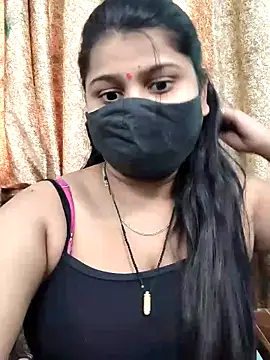 Hotty-simran online show from 12/18/25, 04:50
