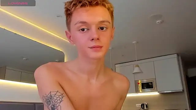 agelandreww online show from 02/18/25, 01:55